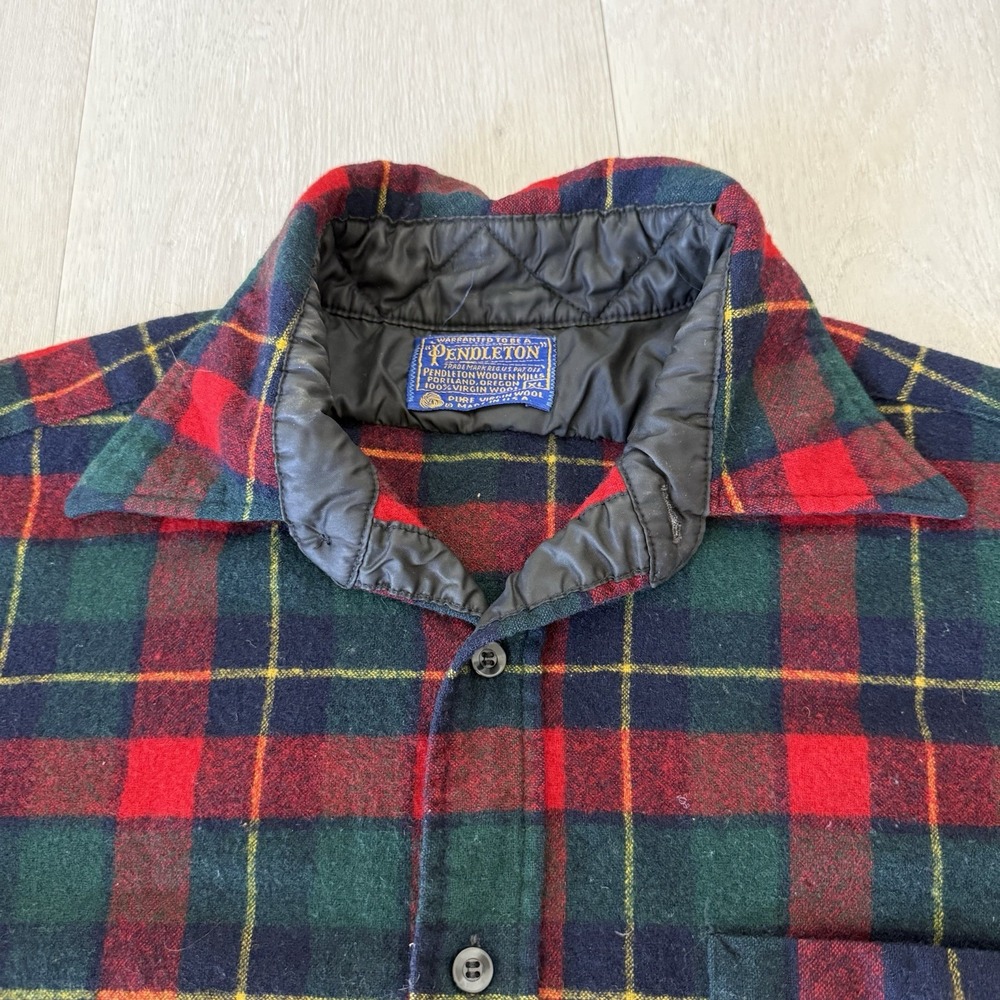 Vintage Pendleton Board Shirt Mens XL Red Green Plaid 100% Virgin Wool USA Made